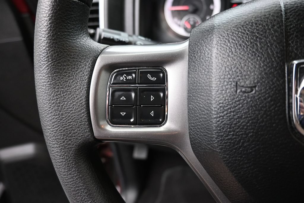 Used 2024 RAM 1500 Classic SLT AWD/4WD image 3