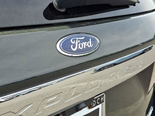 Certified 2023 Ford Explorer XLT w/ Equipment Group 202A AWD/4WD image 28