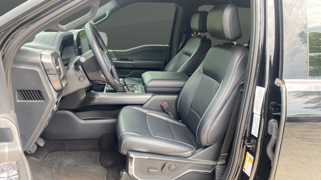 Certified 2024 Ford F150 Lariat AWD/4WD image 9
