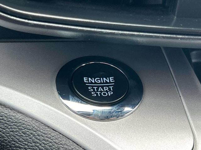 Certified 2023 Ford Explorer XLT RWD image 28