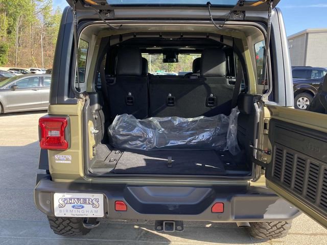 Used 2025 Jeep Wrangler Willys image 12