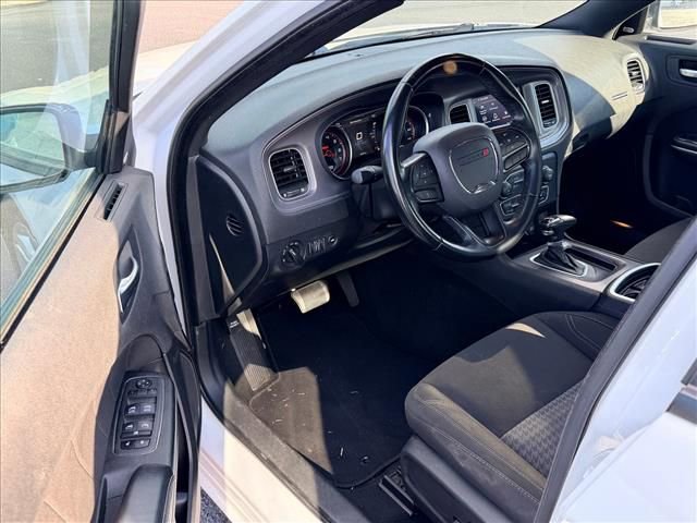 Used 2023 Dodge Charger SXT RWD image 9