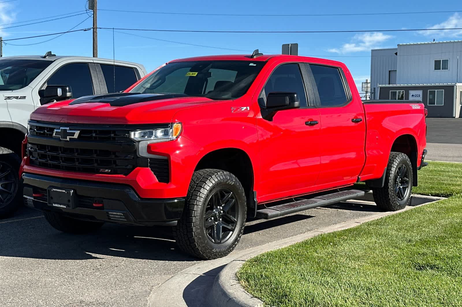 Used 2022 Chevrolet Silverado 1500 LT Trail Boss AWD/4WD image 1