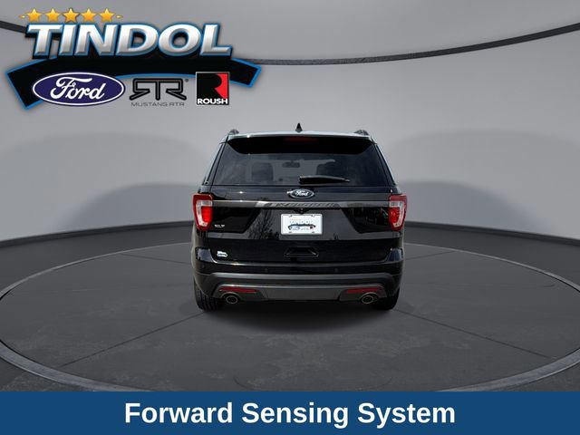 Certified 2017 Ford Explorer XLT w/ Equipment Group 202A image 3