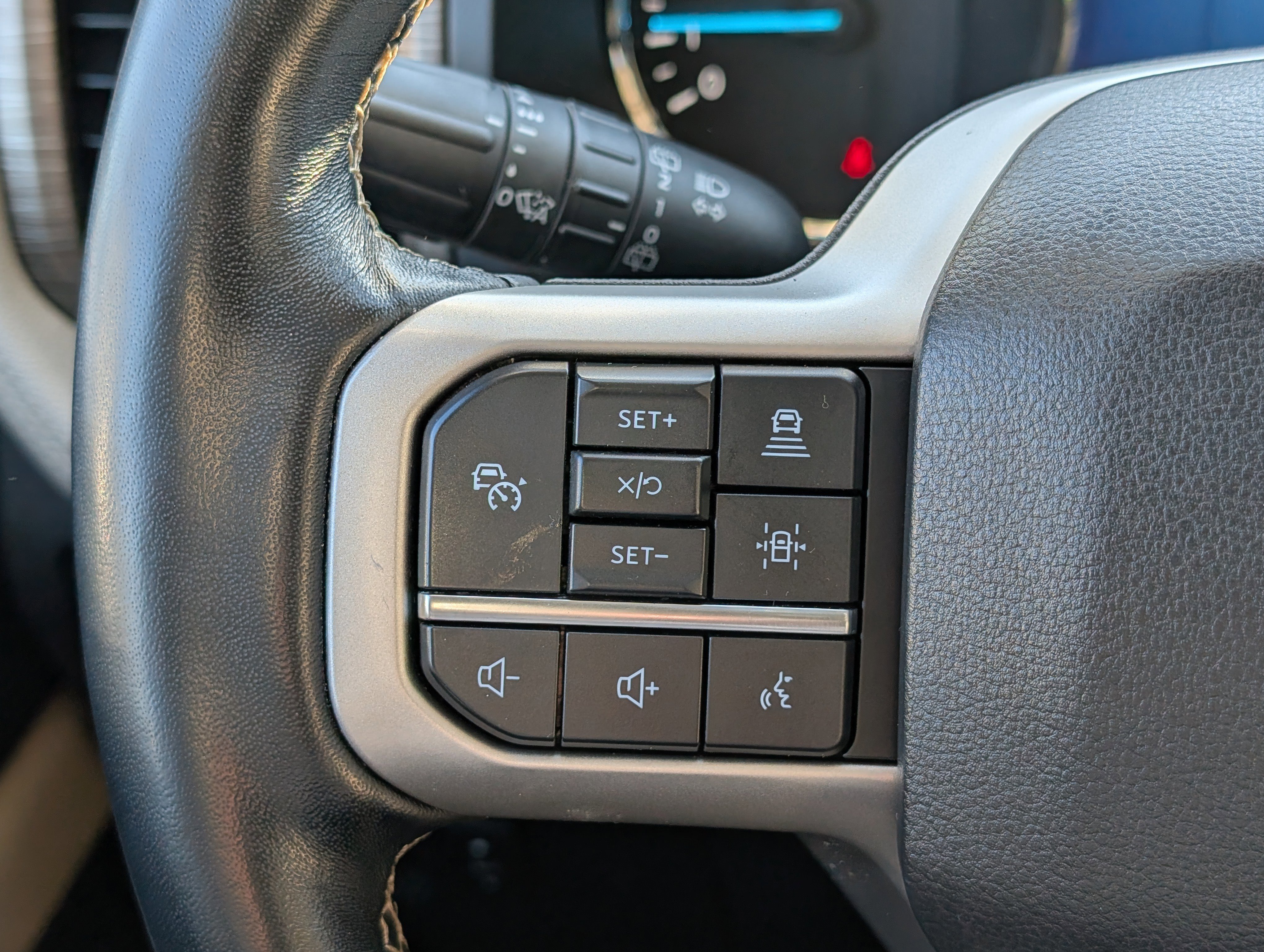 Certified 2022 Ford Expedition Limited image 29