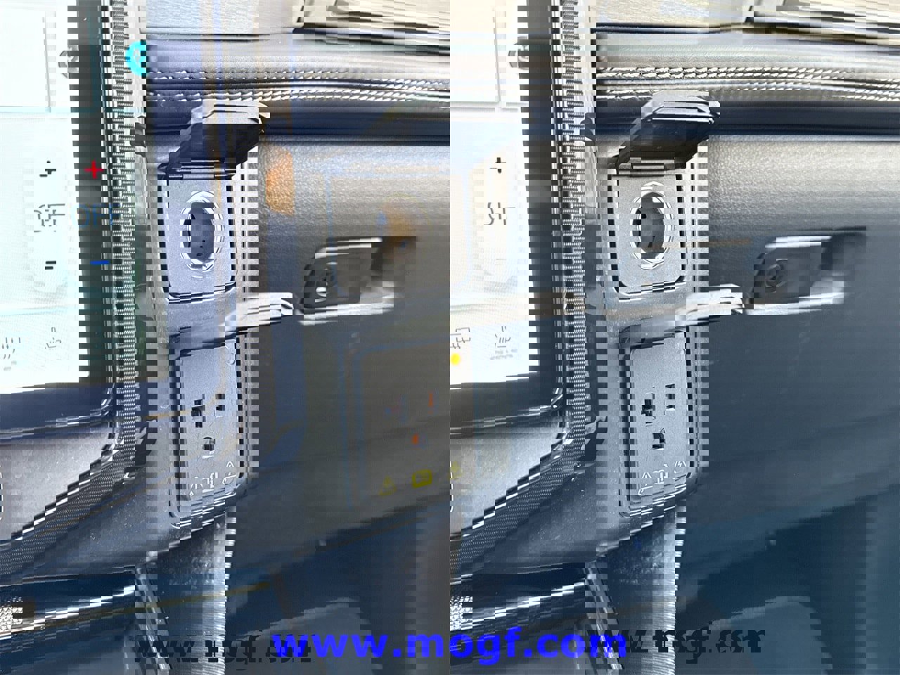 Certified 2022 Ford F150 Lightning Platinum image 21