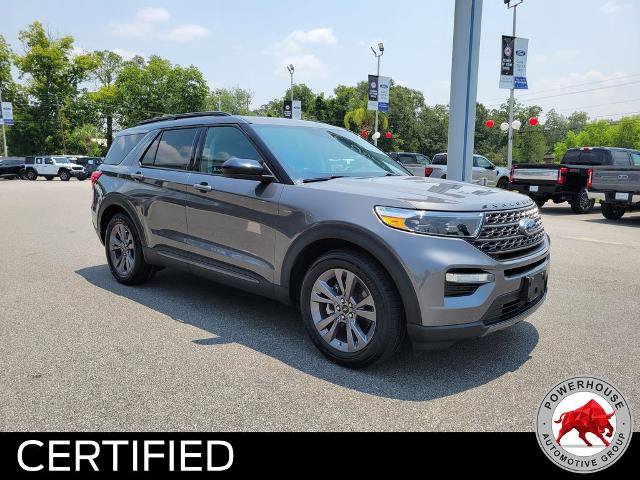 Certified 2022 Ford Explorer XLT w/ Equipment Group 202A RWD image 8