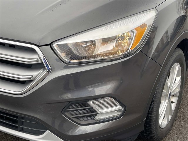 Certified 2017 Ford Escape SE w/ SE Cold Weather Package image 8