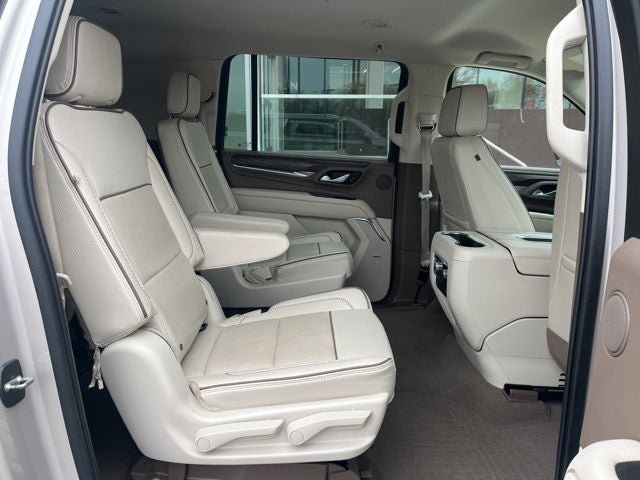 Used 2022 GMC Yukon XL Denali AWD/4WD image 20