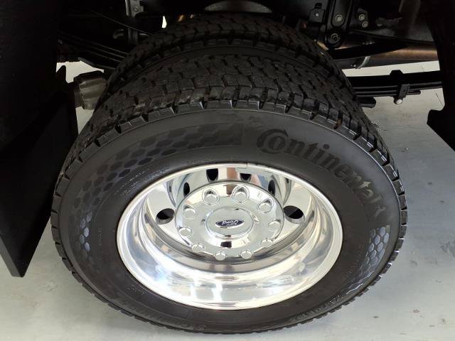 Certified 2026 Ford F450 Platinum w/ FX4 Off-Road Package AWD/4WD image 13