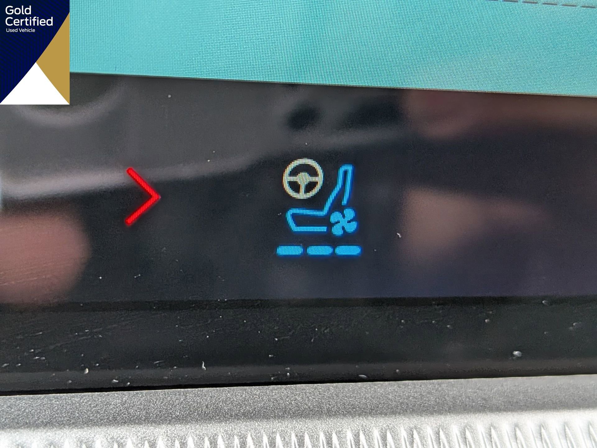 Certified 2025 Ford Explorer ST image 28