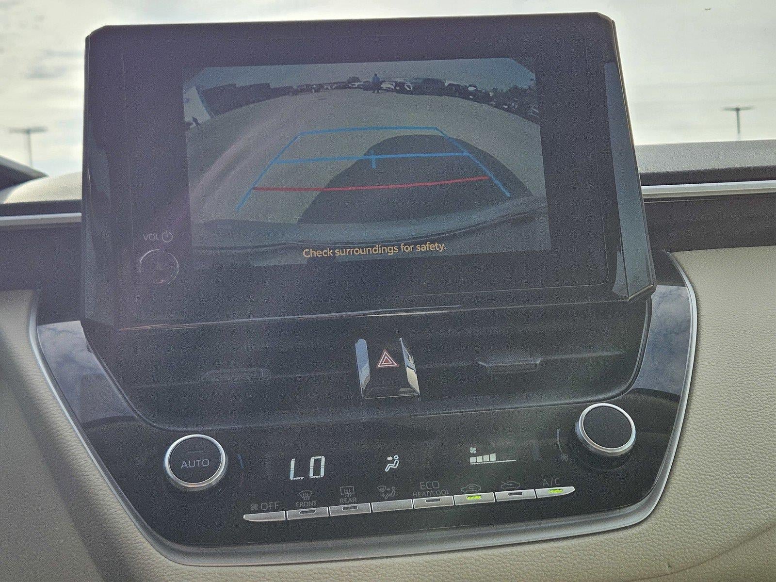 Used 2025 Toyota Corolla LE FWD image 15
