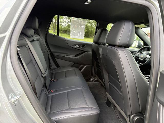 Used 2026 Chevrolet Equinox LT w/ Convenience Package II FWD image 30