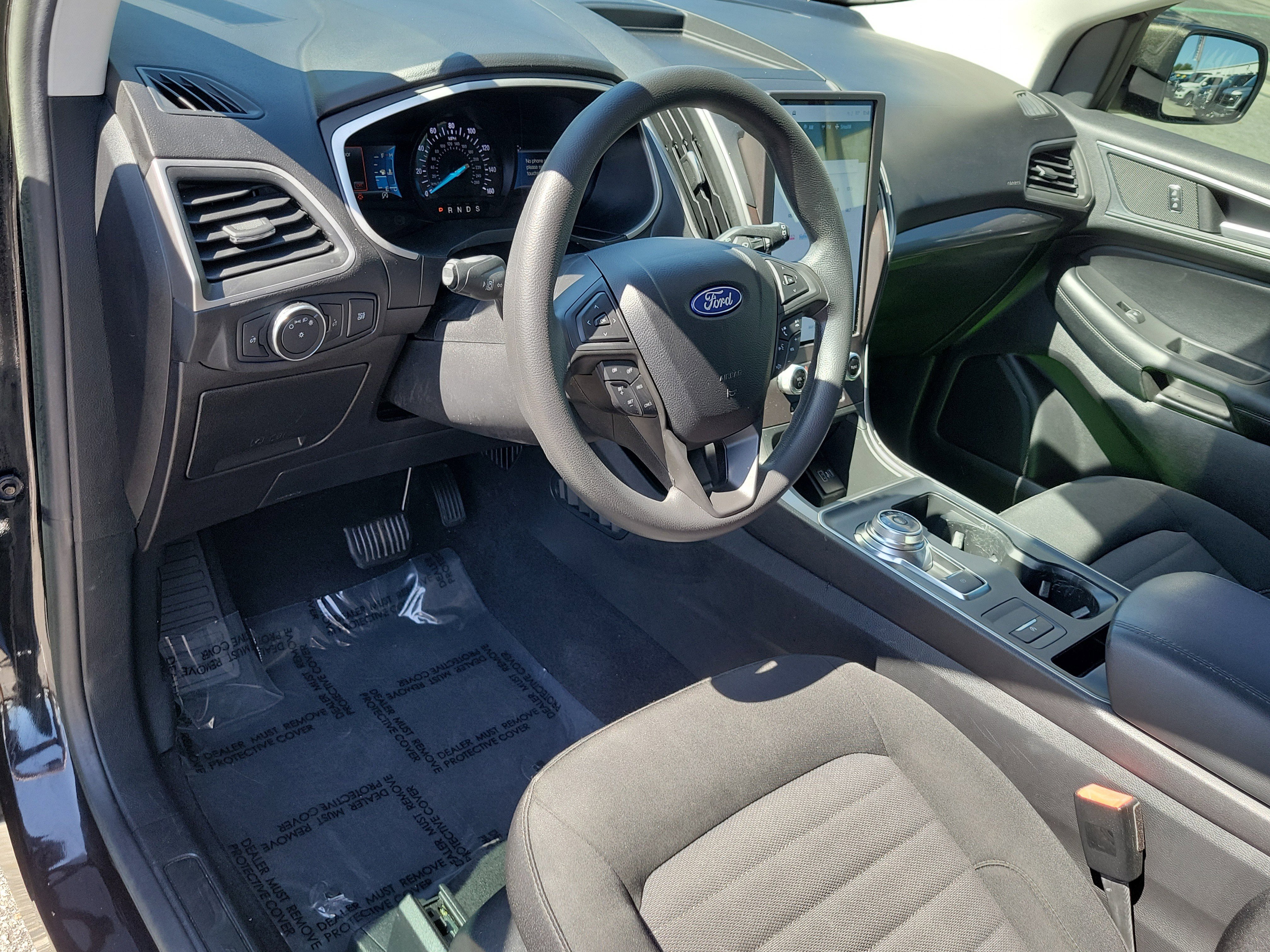 Certified 2021 Ford Edge SE FWD image 20