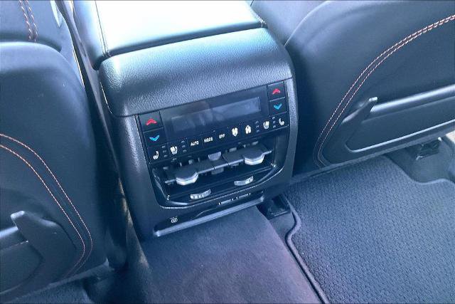 Used 2022 Jeep Grand Cherokee Summit AWD/4WD image 34