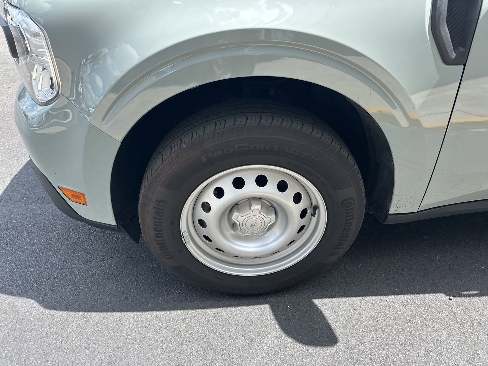 Certified 2024 Ford Maverick XL image 8