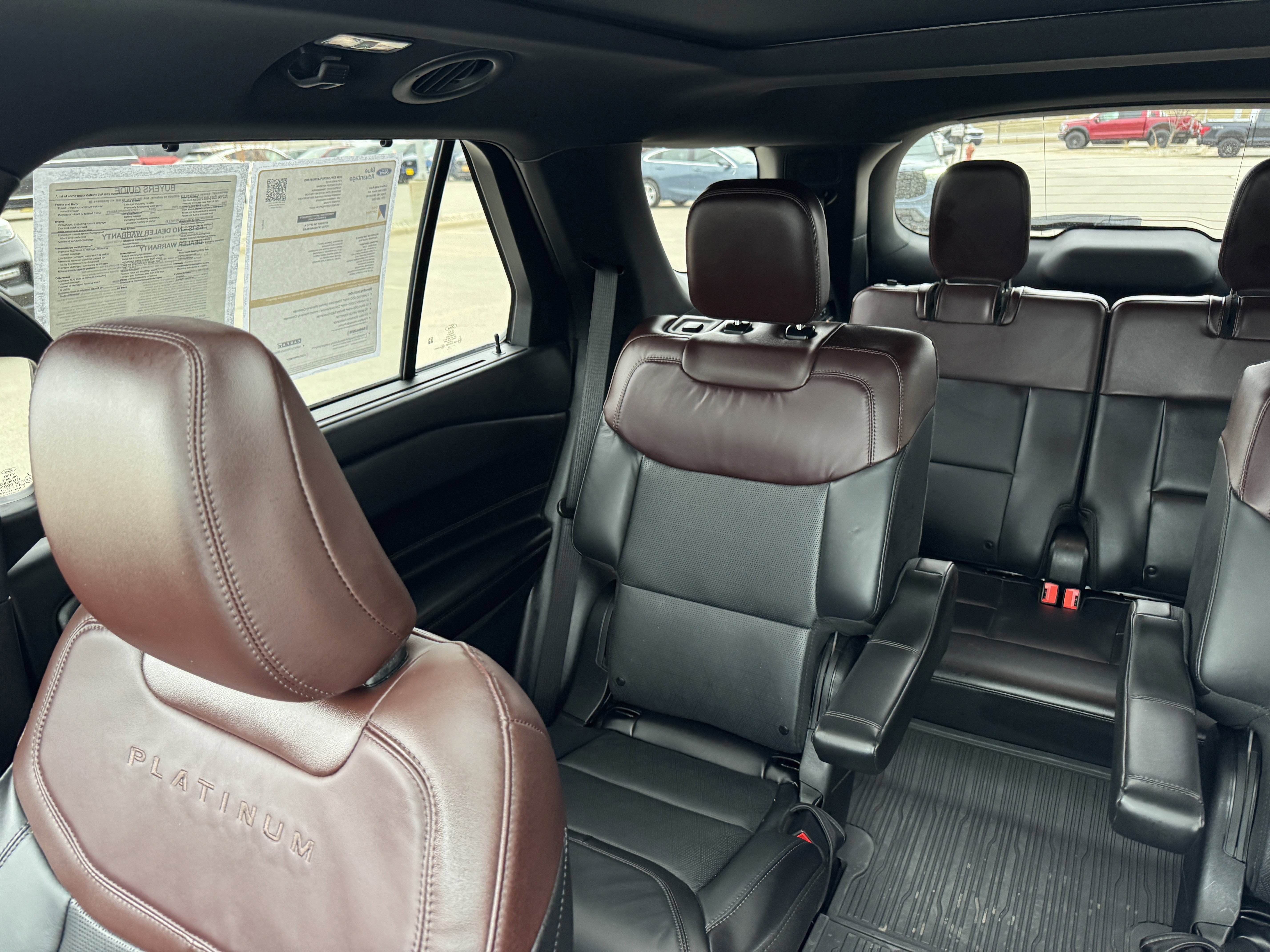 Certified 2024 Ford Explorer Platinum w/ Technology Package image 14