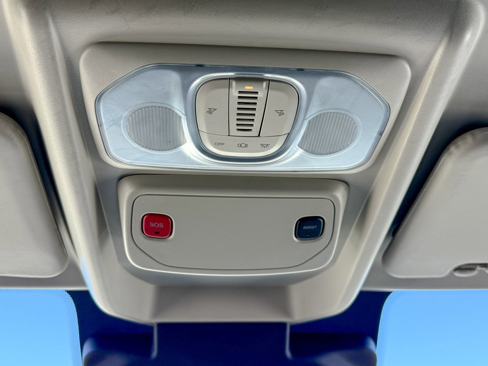 Used 2023 RAM ProMaster 3500 w/ Convenience Group image 31