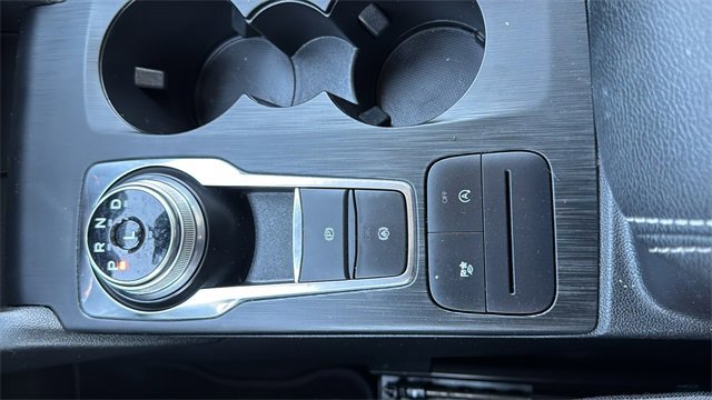 Certified 2020 Ford Escape SE image 28