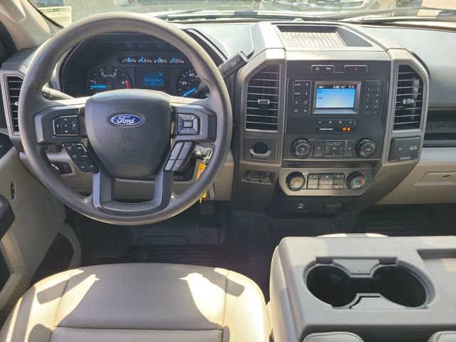 Certified 2022 Ford F550 2WD Crew Cab Super Duty w/ Power Equipment Group image 4