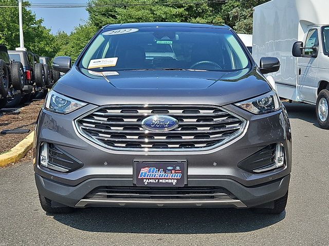 Certified 2022 Ford Edge Titanium AWD/4WD image 3