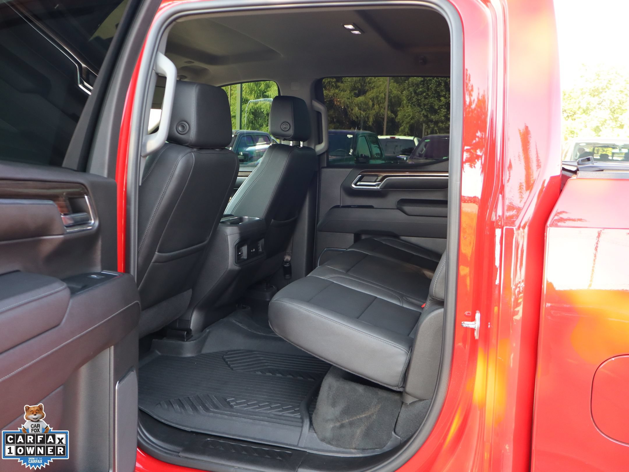 Used 2024 Chevrolet Silverado 1500 LT Trail Boss w/ Convenience Package II AWD/4WD image 26