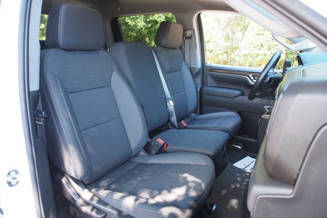 Used 2023 Chevrolet Silverado 1500 LT AWD/4WD image 12