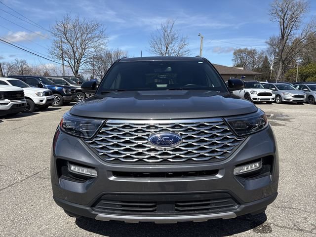Certified 2022 Ford Explorer Platinum w/ Equipment Group 601A image 18