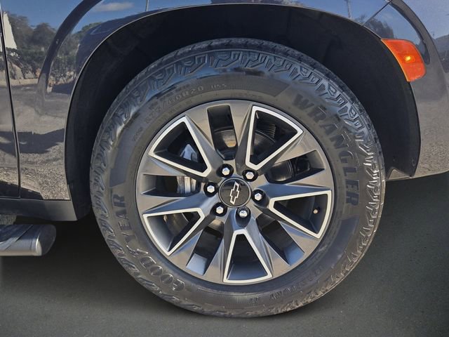Used 2023 Chevrolet Tahoe Z71 w/ Off-Road Capability Package AWD/4WD image 10