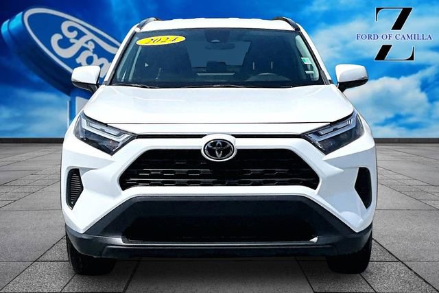 Used 2024 Toyota RAV4 XLE FWD image 6