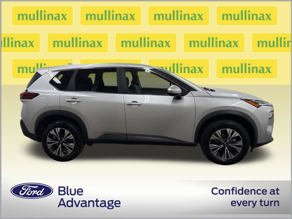 Used 2023 Nissan Rogue SV FWD video 2