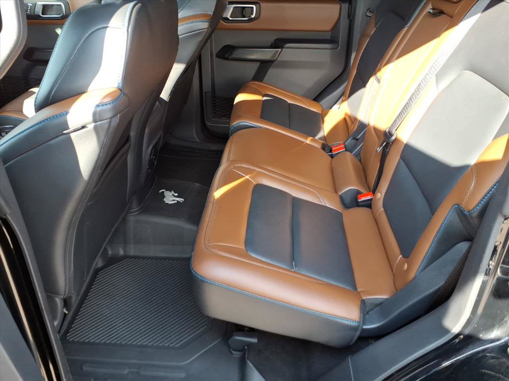 Certified 2024 Ford Bronco Outer Banks AWD/4WD image 6