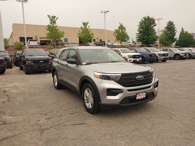 Certified 2023 Ford Explorer 4WD image 2