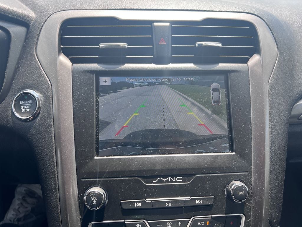 Certified 2019 Ford Fusion SE AWD/4WD image 21