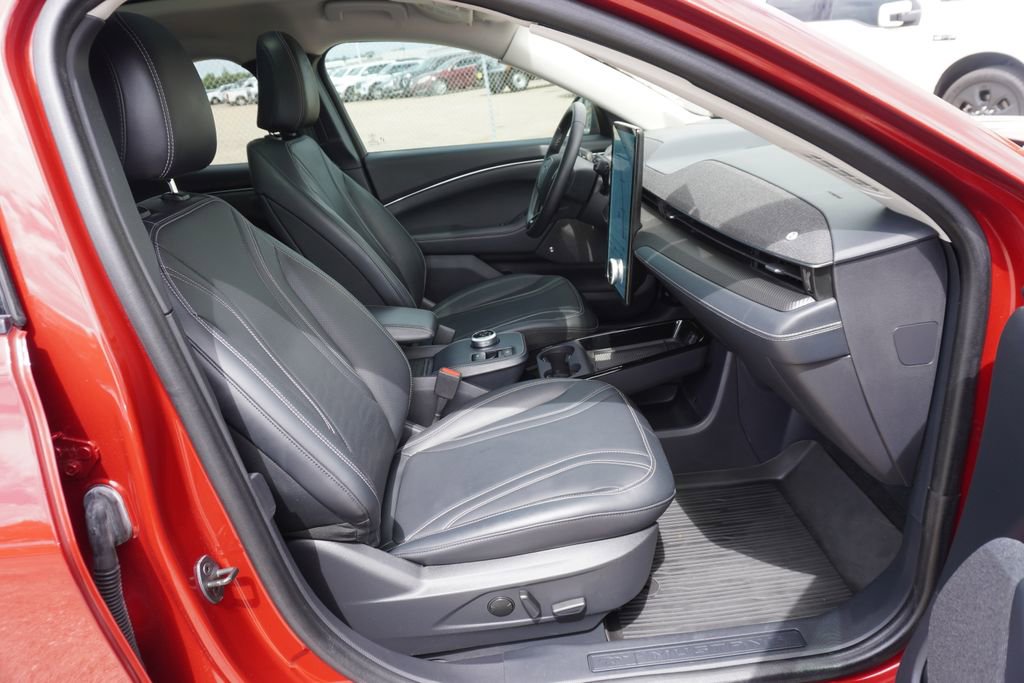Certified 2024 Ford Mustang Mach-E Premium RWD image 27