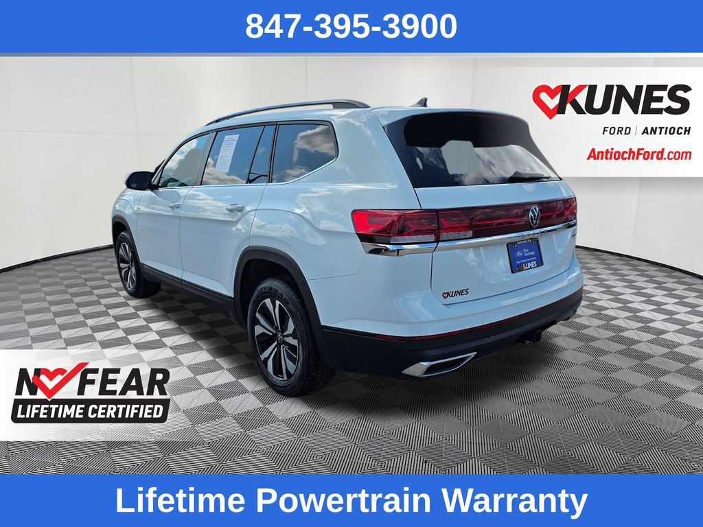 Used 2024 Volkswagen Atlas SE AWD/4WD image 5