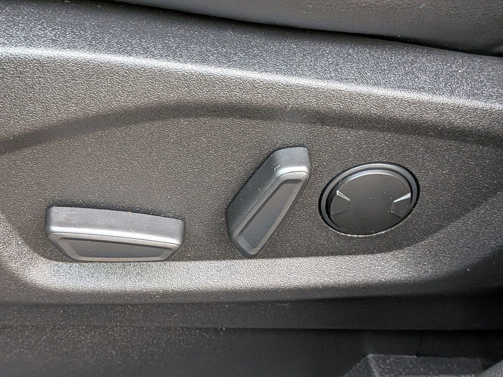 Certified 2024 Ford Edge SEL w/ Convenience Package image 22