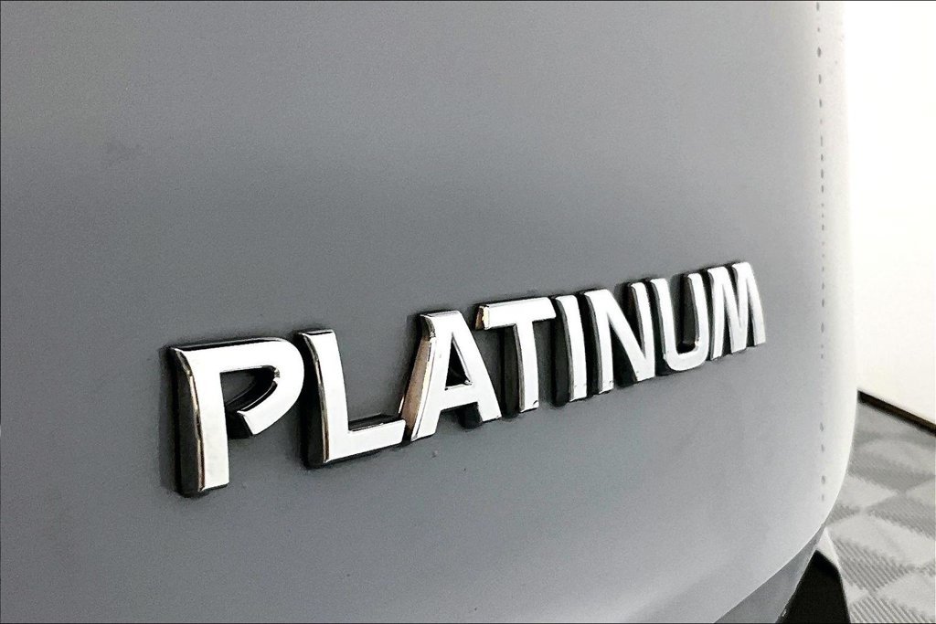 Used 2022 Nissan Rogue Platinum w/ Head-Up Display Package FWD image 14