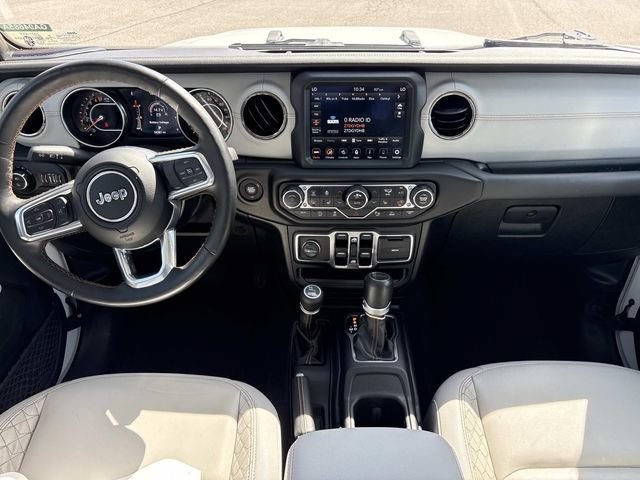 Used 2021 Jeep Gladiator Overland AWD/4WD image 15