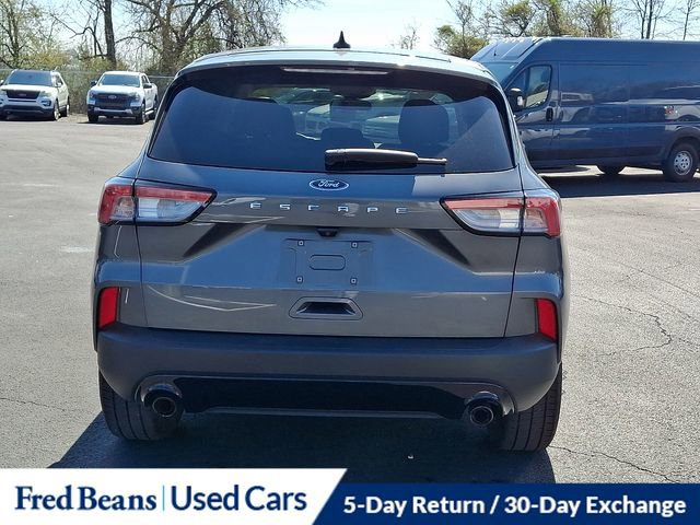 Certified 2022 Ford Escape SE w/ SE Sport Appearance Package image 6