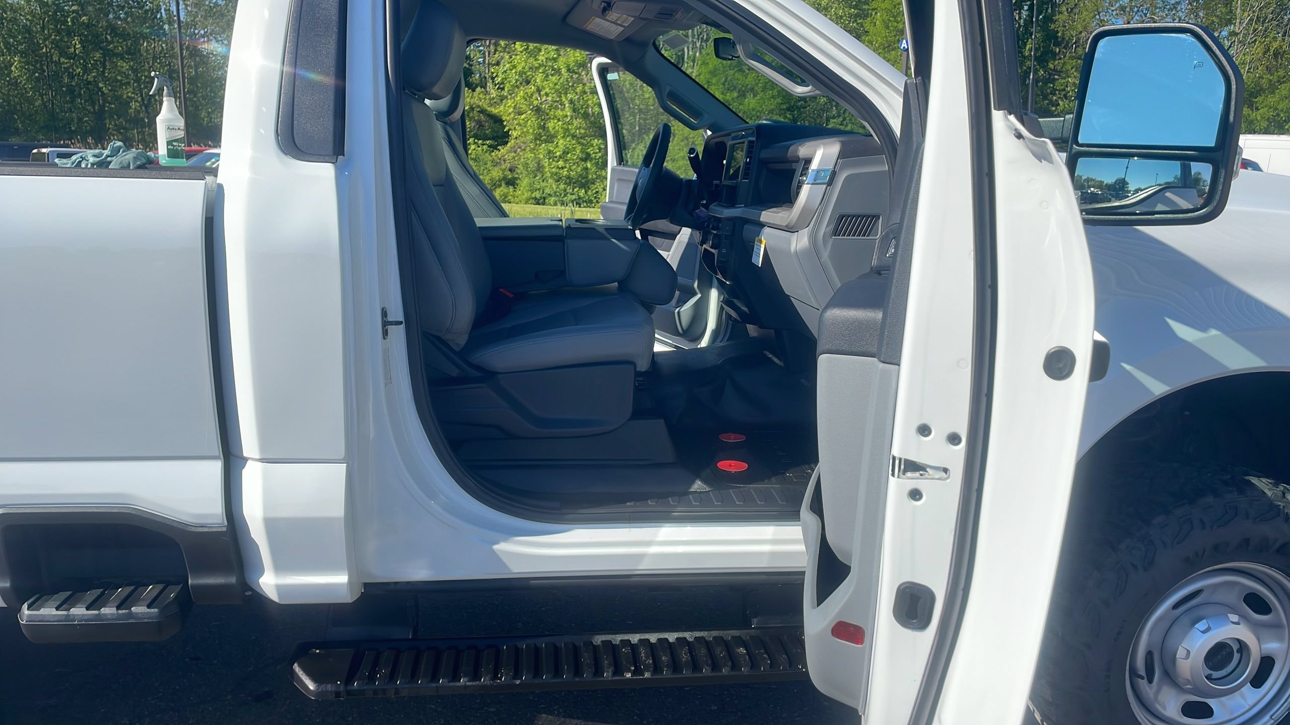 Certified 2025 Ford F350 XL w/ XL Off-Road Package AWD/4WD image 37