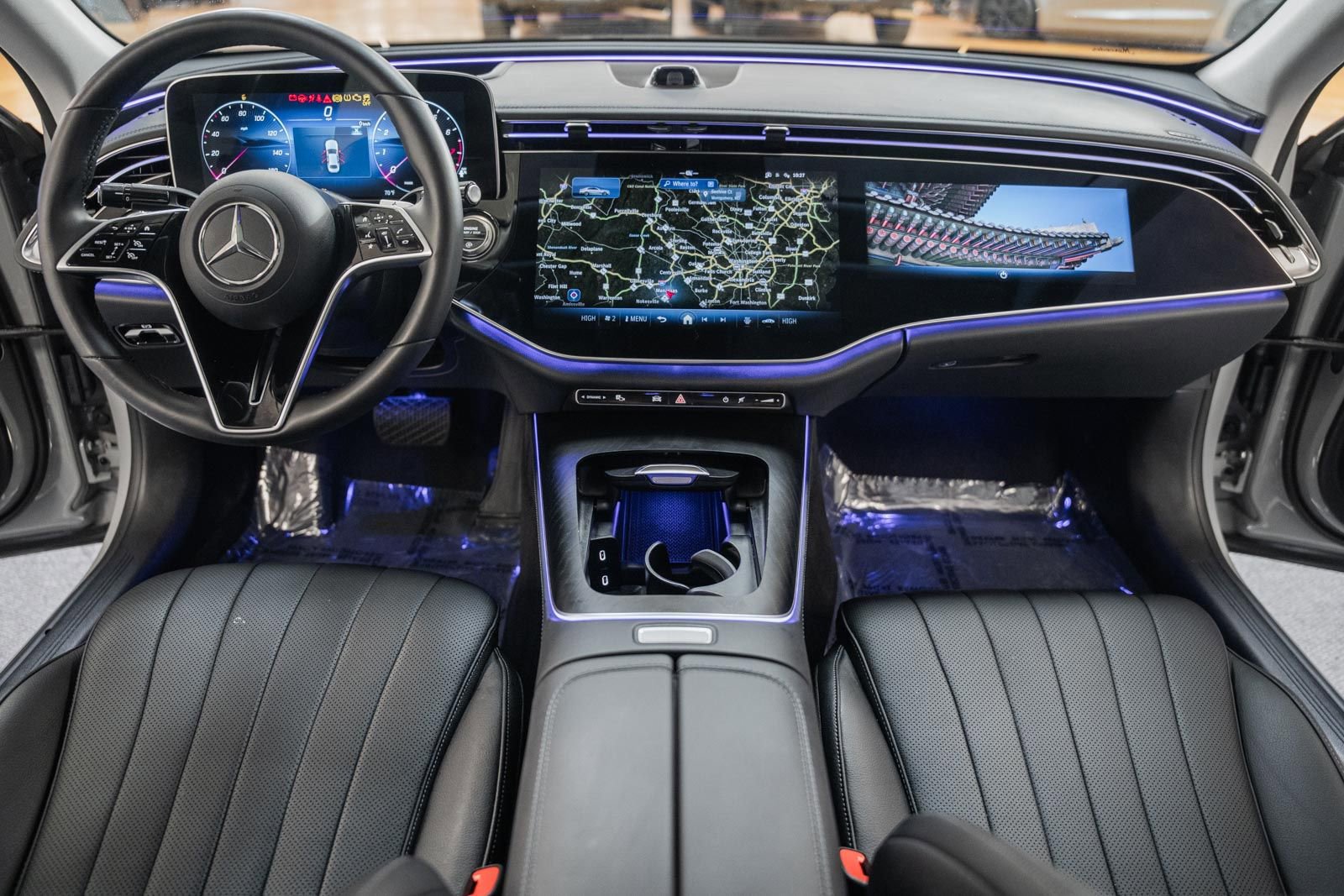 Used 2025 Mercedes-Benz E 350 4MATIC Sedan image 25