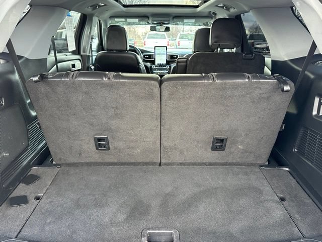 Certified 2023 Ford Explorer Limited AWD/4WD image 10