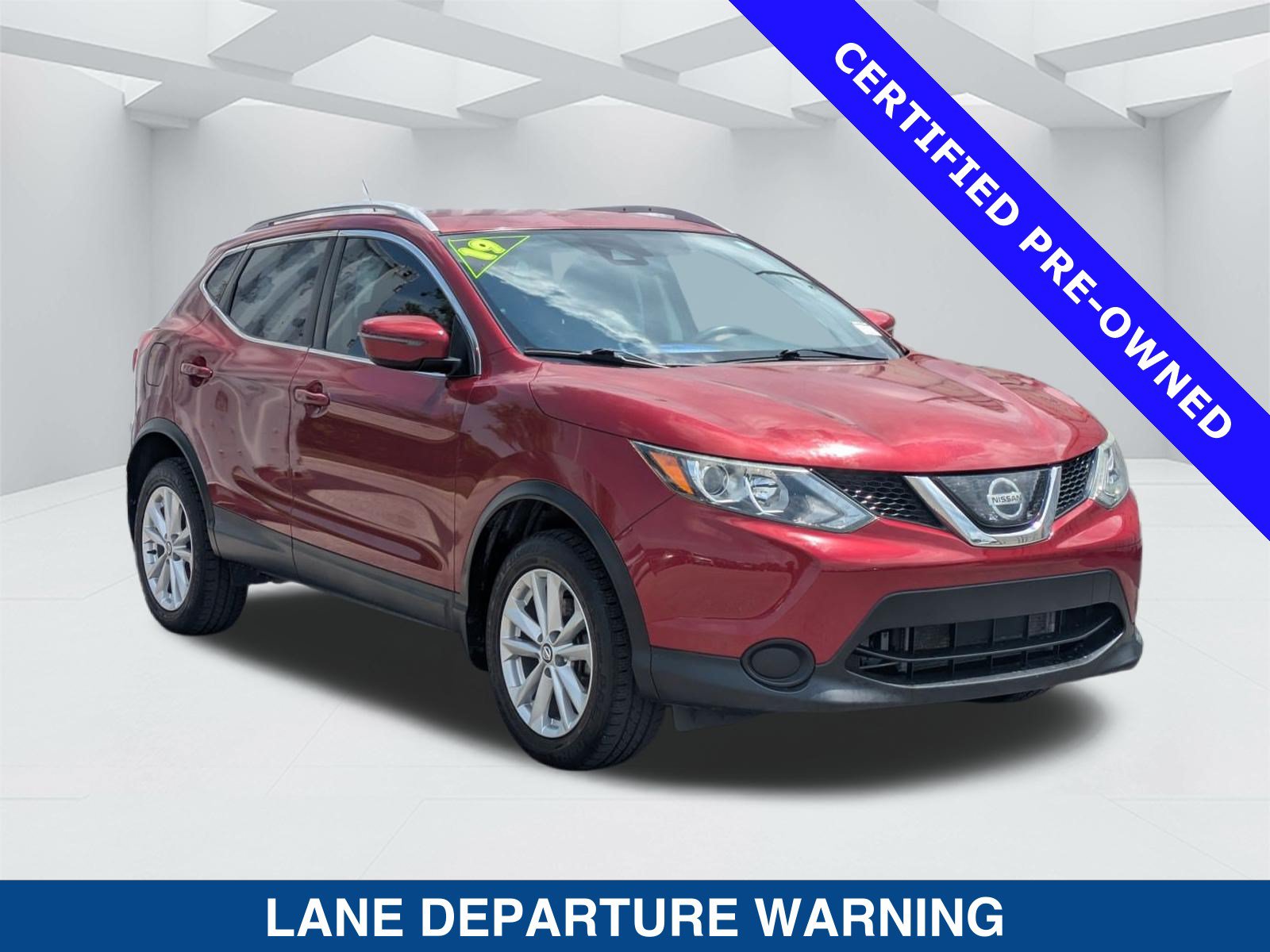 Used 2019 Nissan Rogue Sport SV FWD image 3