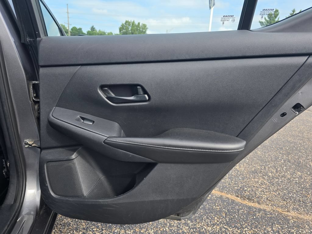 Used 2024 Nissan Sentra S FWD image 14