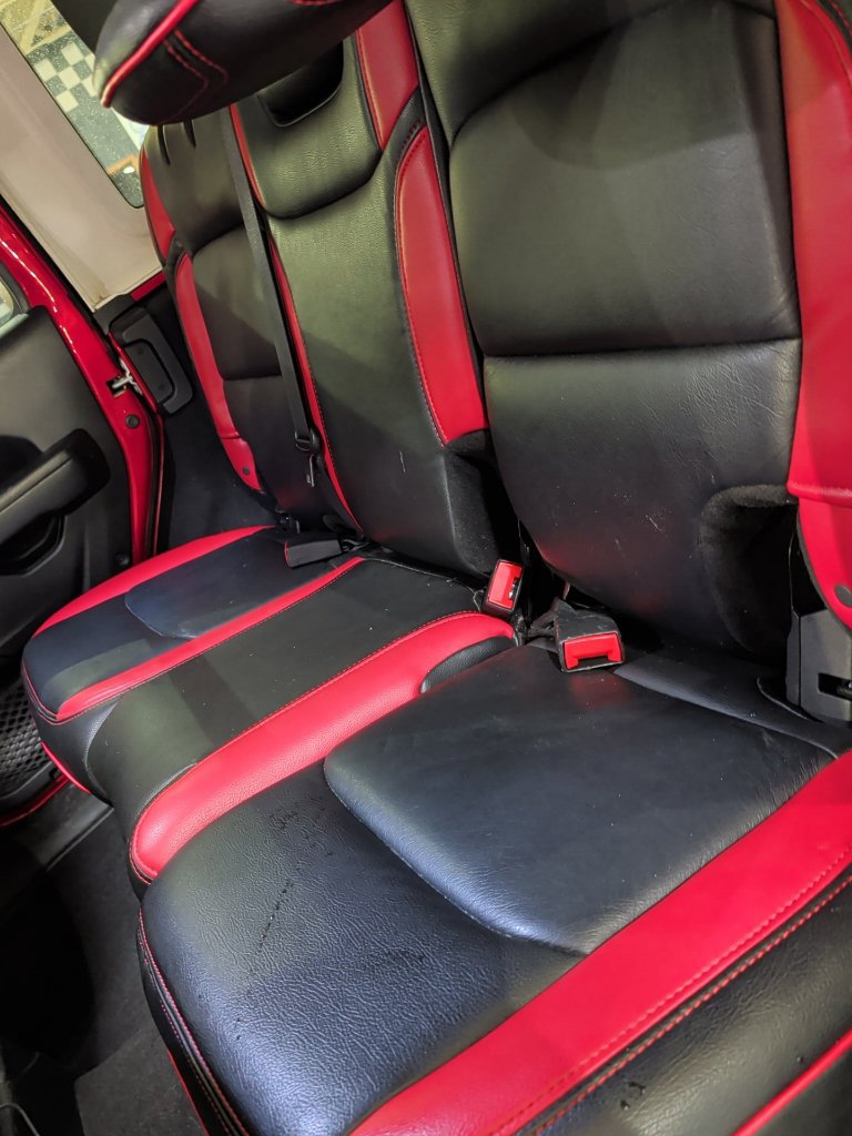 Used 2021 Jeep Wrangler Unlimited Sport AWD/4WD image 6