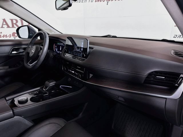 Used 2022 Nissan Rogue Platinum AWD/4WD image 35