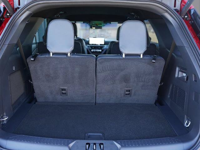 Certified 2026 Ford Explorer ST AWD/4WD image 31