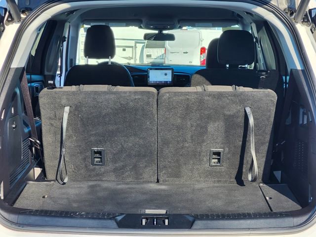 Certified 2022 Ford Explorer XLT image 32