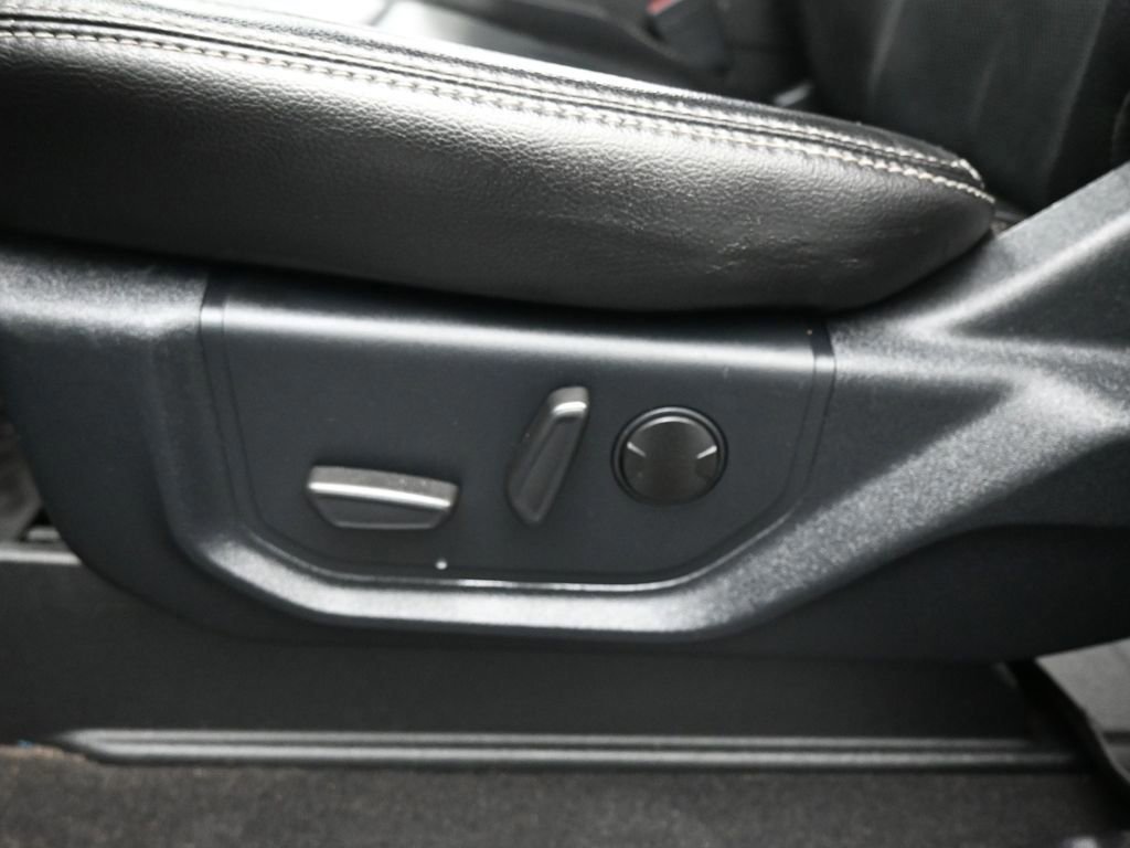 Certified 2021 Ford F250 Lariat w/ Lariat Value Package image 38